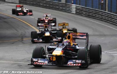 Webber leads title, stewards probe Schu-Alonso pass