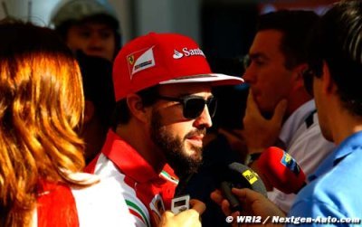 Ex Ferrari boss points finger at Alonso