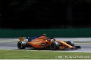 McLaren car 'extremely poor' - Vandoorne