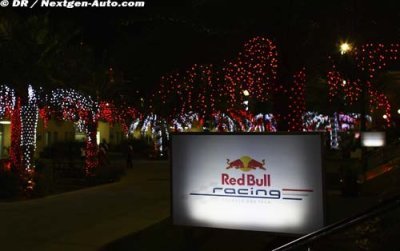Singha signs up to another round