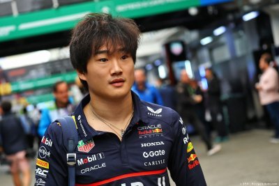 Red Bull ne tranche pas&nbsp;: Tsunoda avoue ’être nerveux’ pour son avenir