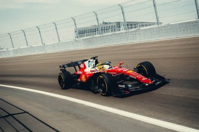 Ferrari inaugure le Madring, la Ferrari SF-26 en piste avec Leclerc et Hamilton