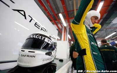 Van der Garde not excluded for 2014 stay - Fernandes