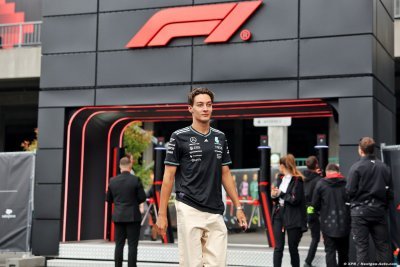 Mercedes duo speak out as Verstappen rumours fade