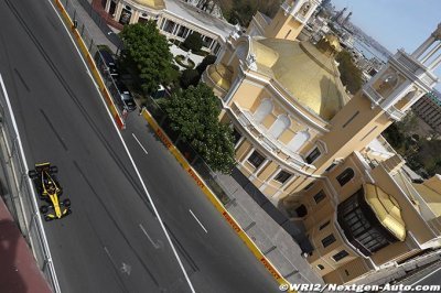 Sainz devance Hulkenberg lors des Libres 2 à Bakou