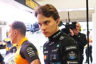 Piastri révèle des discussions entre lui, McLaren F1 et la FIA après sa pénalité
