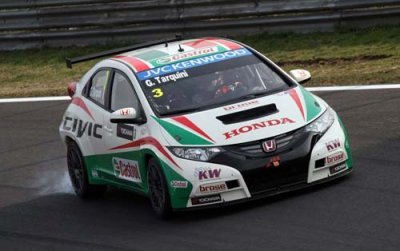 Pénalités sur la grille pour Tarquini et Dudukalo