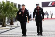 Alonso 'not thinking' about quitting F1 - physio
