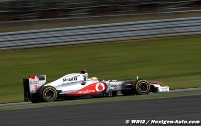 Hamilton sets the pace in opening practice