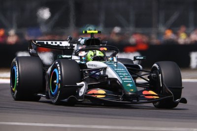 McLaren F1 admet sa ’surprise’ face à ce que fait Mercedes avec son moteur