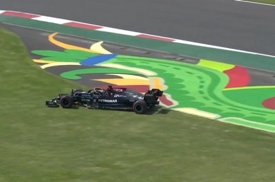 Officiel&nbsp;: Hamilton réprimandé, Räikkönen aussi