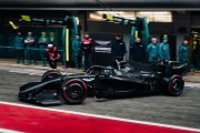 Russell impressionné par l'Aston de Newey : visuellement, la F1 la plus marquante !