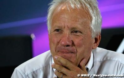 FIA&nbsp;: Charlie Whiting rassure sur les départs arrêtés en 2015