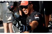 Title hopes 'very small' admits Hamilton