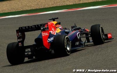 Rubens Barrichello met une pièce sur Red Bull