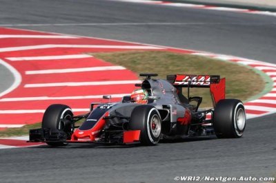 Haas ’not desperate’ to sign F1 sponsors