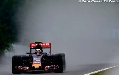 Suzuka L1&nbsp;: Sainz en tête d’une séance détrempée