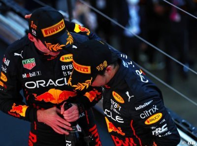 Ces moments où Perez a été un coéquipier modèle pour Verstappen