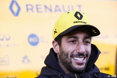 Ricciardo rejoint Vettel dans la critique des trophées F1