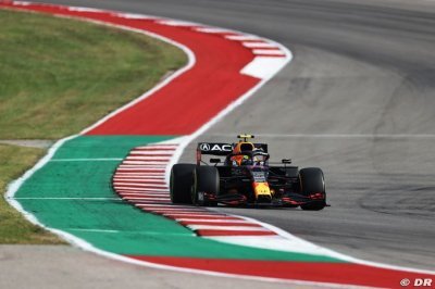 Red Bull rules out copying Mercedes system