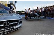 Mercedes denies 2011 focus switch due to budget
