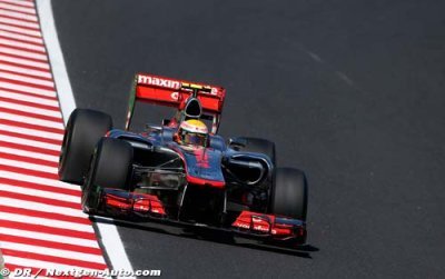Free 1: Lewis Hamilton leads the way at Korea