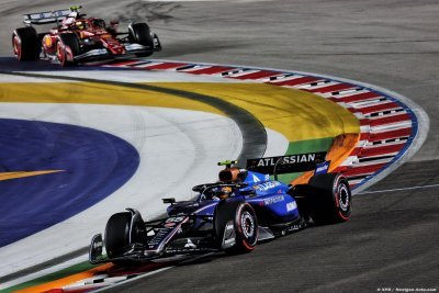 Sainz est ’compétitif’ à Singapour, Albon aurait dû ’rester à la maison’