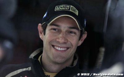Bruno Senna visits Williams factory