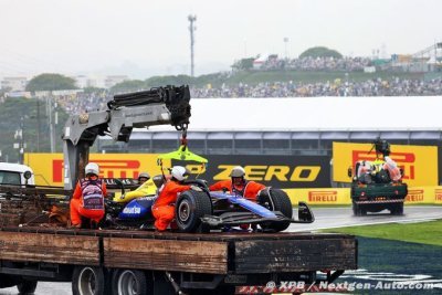 Officiel&nbsp;: Albon forfait, Sainz partira des stands, les Aston Martin F1 réparées