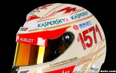 Alonso fête son record de points avec un casque spécial