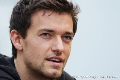 Palmer linked with Sauber switch