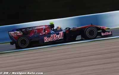 Rain hampers Jerez testing