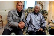 Le monde de la F1 rend hommage à Nelson Mandela