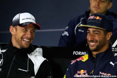 Jenson Button, les jeunes et les copains