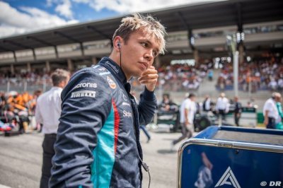 Albon ‘n’a pas peur’ de revenir dans un top-team et pourrait ‘regarder ailleurs’