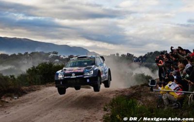Volkswagen ahead of air show at the Rally Finland
