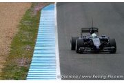 Martini-branded Williams team shirt emerges