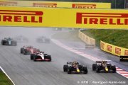 Verstappen et Pérez ont 'géré' après un départ 'un peu dangereux'