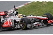 Pirelli making F1 'painfully slow' - Hamilton