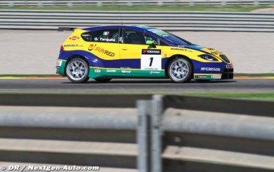 Tarquini takes Race 1 victory at Valencia