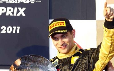 Boullier admet avoir pris un risque en gardant Petrov