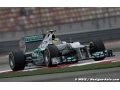 Rosberg takes pole in Mercedes front row lock-out for China