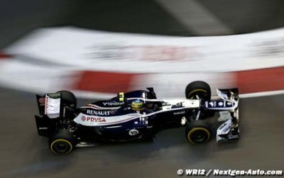 Pénalité de 5 places pour Senna