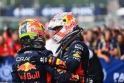 Perez salue 'l'énorme saison' de Verstappen chez Red Bull