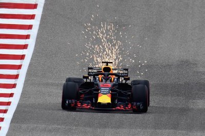 Horner&nbsp;: Ricciardo a défoncé le mur de sa pièce de repos