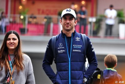 Latifi ’aime’ l’IndyCar mais ne s’y est pas encore engagé