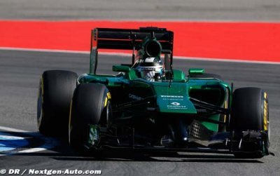 Les deux Caterham à l’arrivée