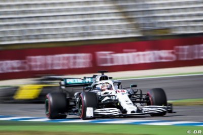 Mercedes ne parvient pas à exploiter l’évolution aéro de la W10