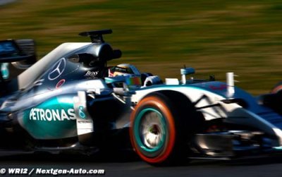 Shanghai L2&nbsp;: Hamilton persiste et signe