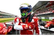 Hamilton, Rosberg disagree over Massa's Williams move